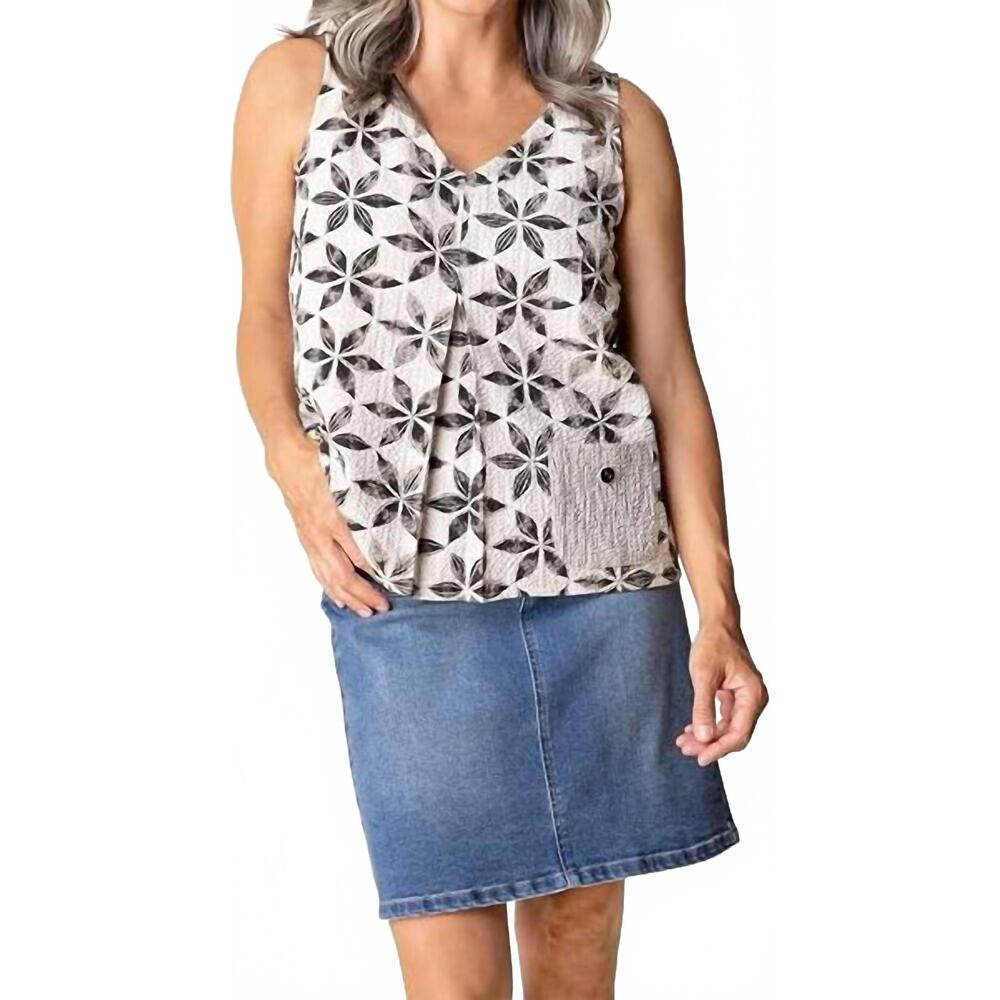NEW HABITAT crepe floral pleat tank in willow
